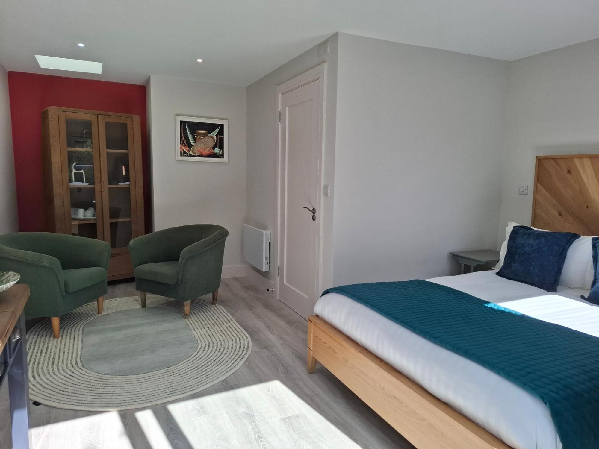 באליפריטר Granville House Apartments And Garden Suites מראה חיצוני תמונה