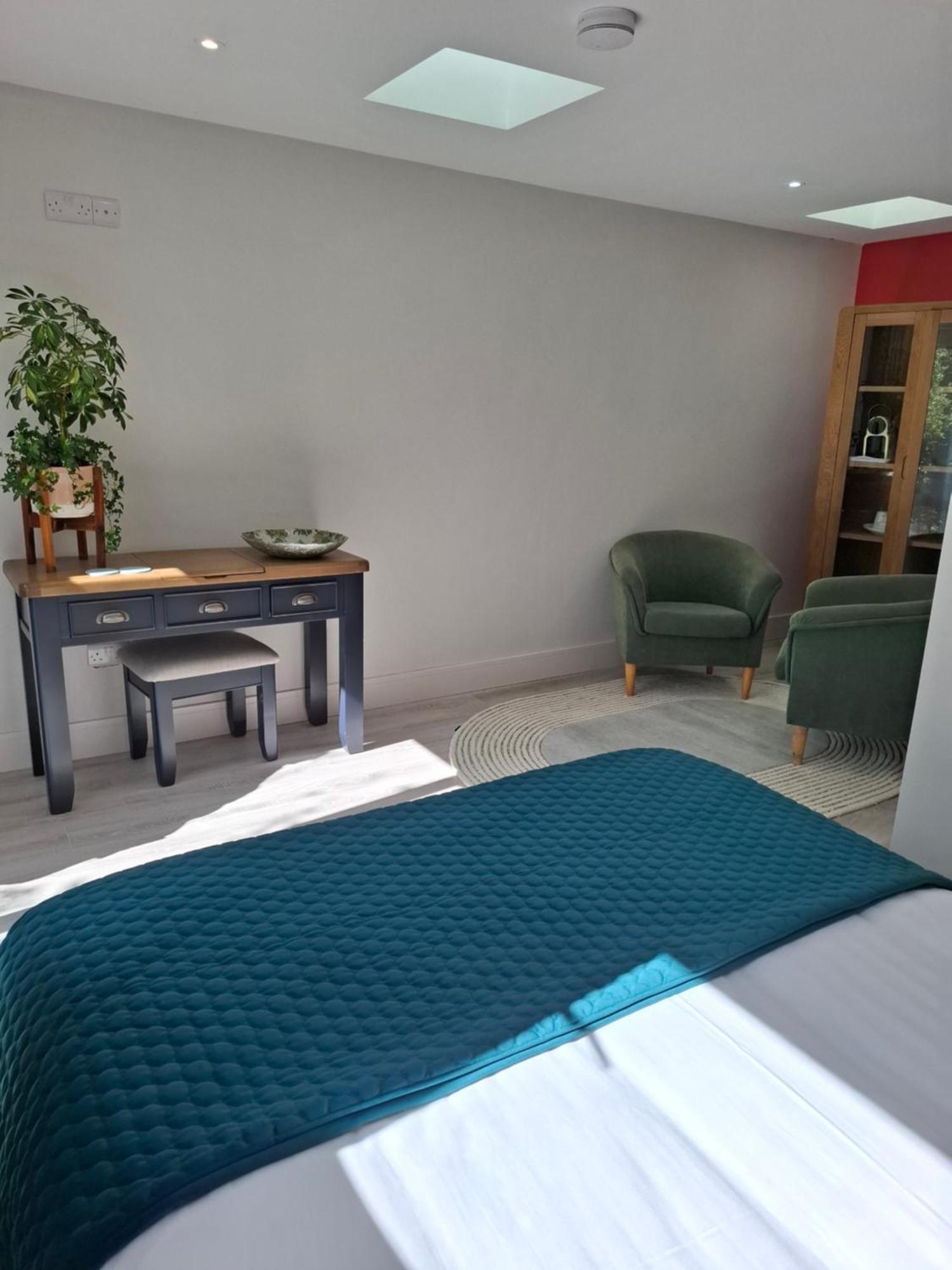 באליפריטר Granville House Apartments And Garden Suites מראה חיצוני תמונה